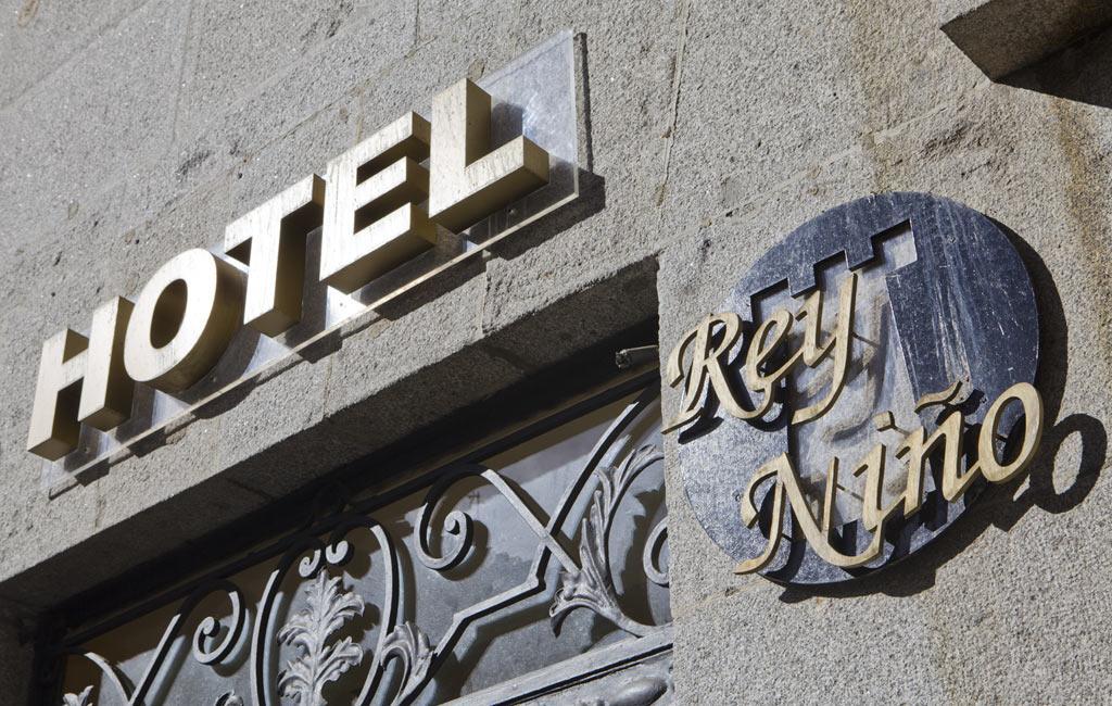 Hotel Rey Nino Ávila Buitenkant foto