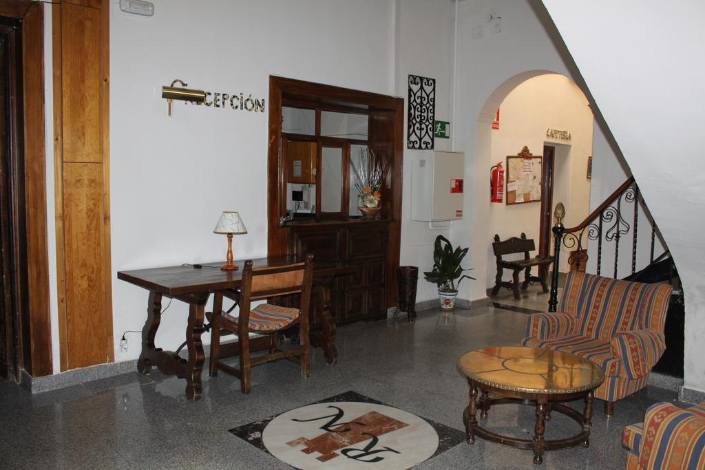 Hotel Rey Nino Ávila Buitenkant foto